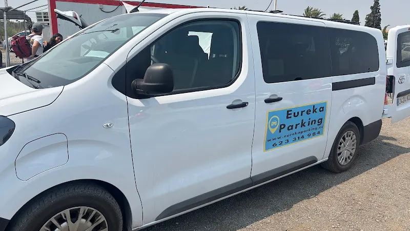 EUREKA PARKING - Elche