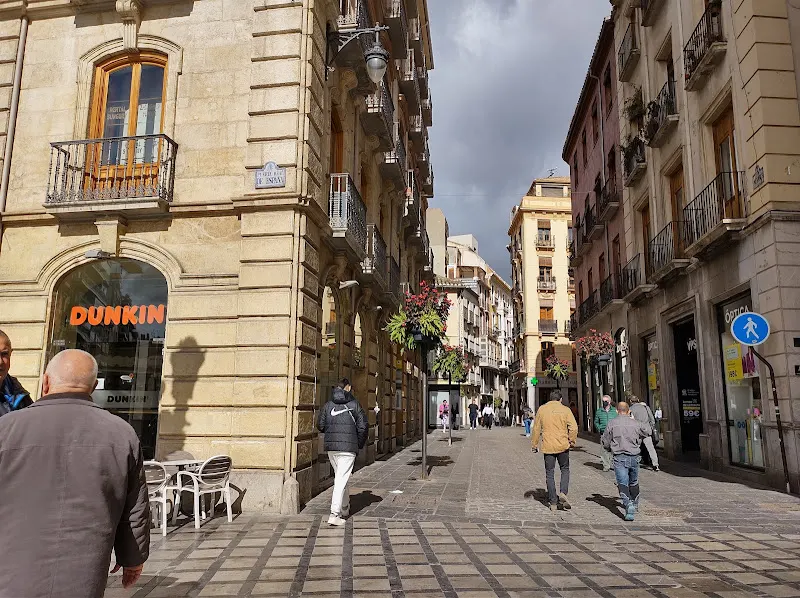 Calle San Antón Garage