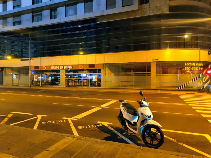 Aparcamiento para motos - Santa Cruz de Tenerife