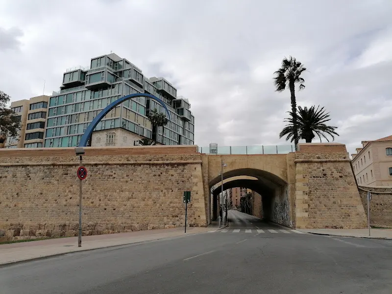 Aparcamiento público - Aparcamiento gratuito en Cartagena - foto 2