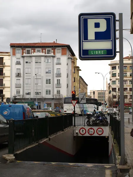 Parking Indigo - Carlos III