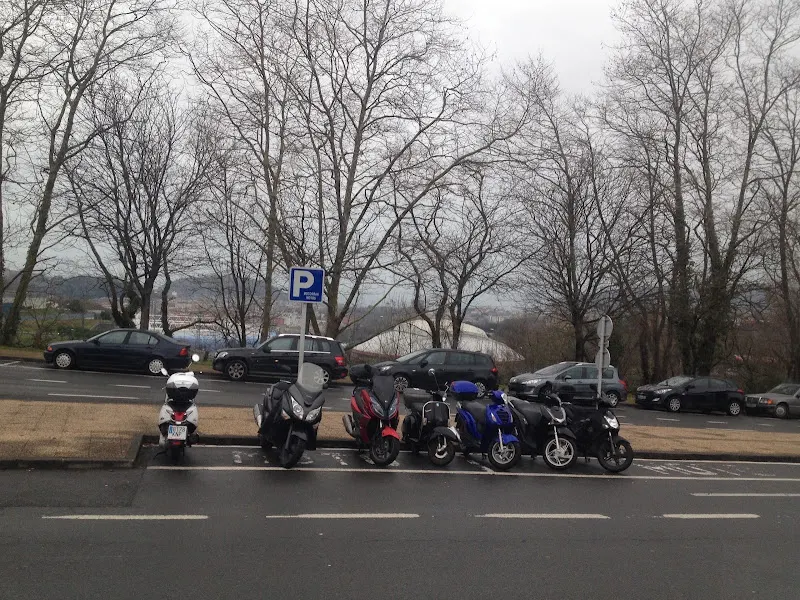 Aparcamiento Motos - Aparcamiento para motos en Donostia-San Sebastian - foto 2