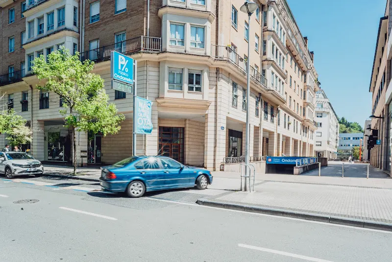 Parking Ondarreta San Sebastián - Aparcamiento cubierto en Donostia-San Sebastian - foto 2