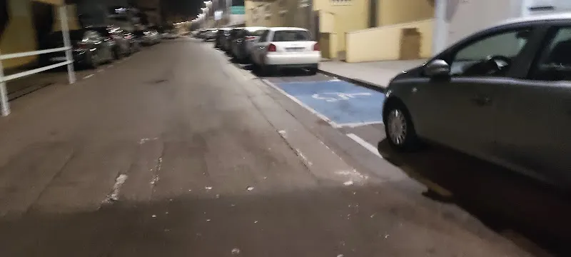Aparcamiento Discapacitados