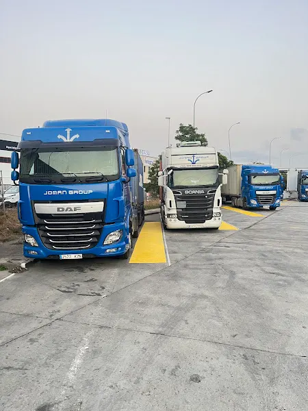 Joman Group parking - Aparcamiento en Algeciras - foto 2