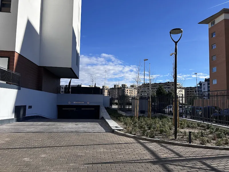Parking Calido Las Tablas