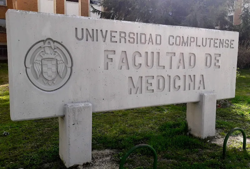 Aparcamiento F Medicina Madrid