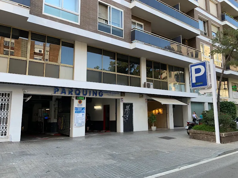 Parking - Aparcamiento en Barcelona - foto 2