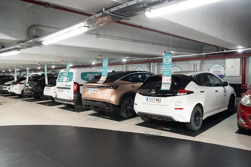 MEC carsharing Diputació / Roger de Llúria - Aparcamiento en Barcelona - foto 2