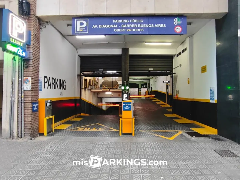[P] Parking Av. Diagonal - Carrer Buenos Aires - Aparcamiento cubierto en Barcelona - foto 2