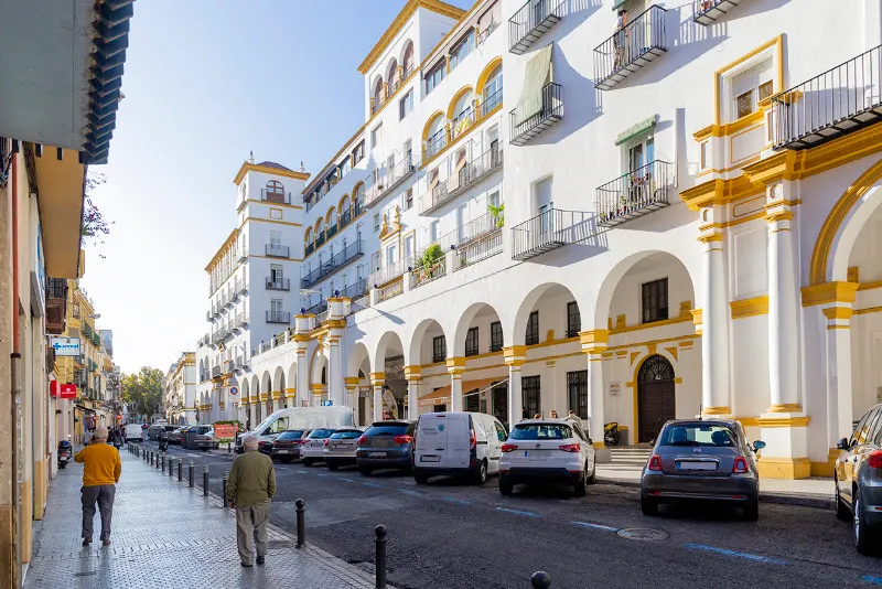 Parkplatz - Aparcamiento en Sevilla - foto 2