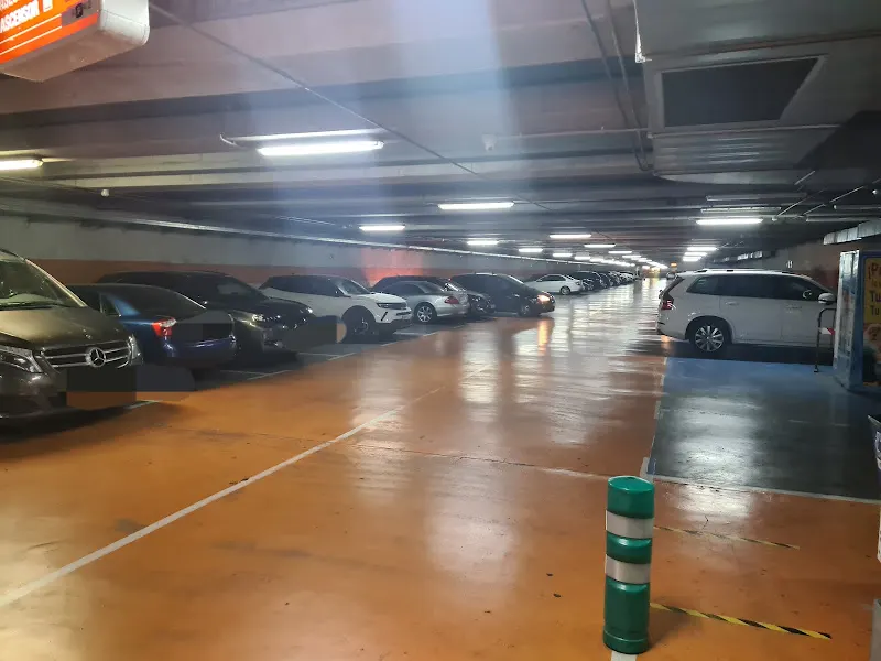 Aparcamiento Discapacitados