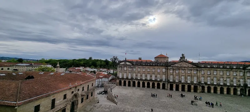 Dársena de autocares de Xoan XXIII - Aparcamiento en Santiago de Compostela - foto 2